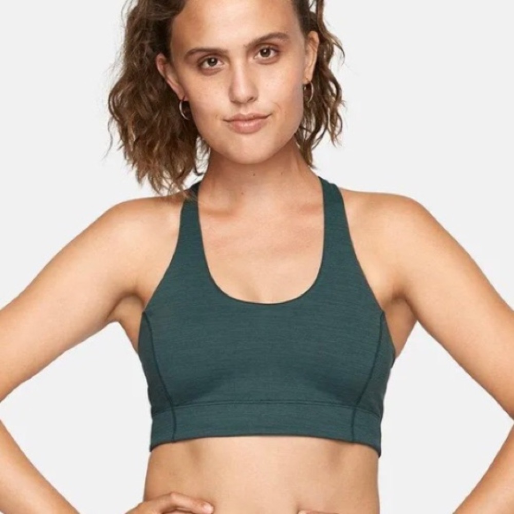 Outdoor Voices | Doing Things Bra
